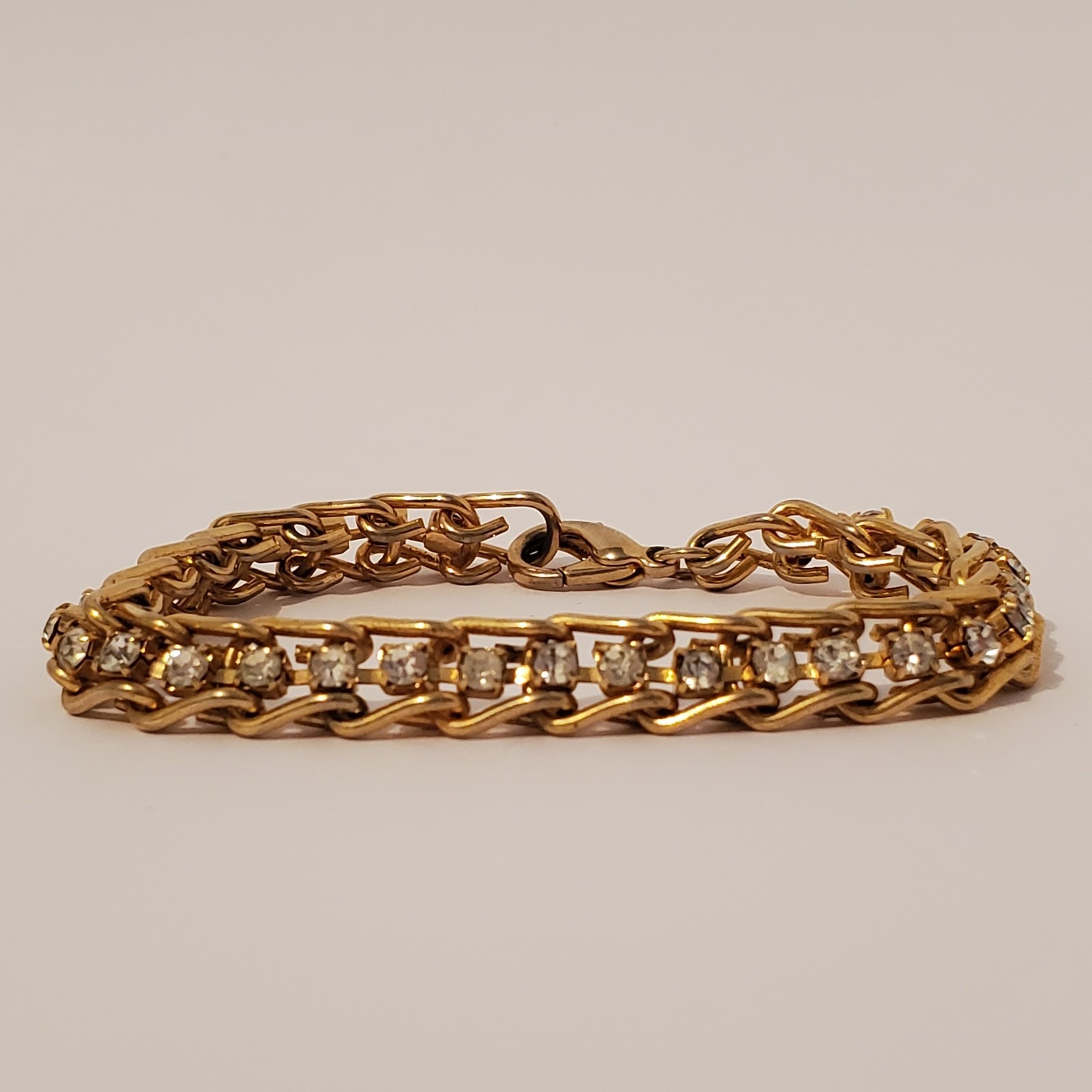 Vintage Gold Tone Rhinestone Bracelet - Fashion Costume Jewelry Lobster Clasp 11$